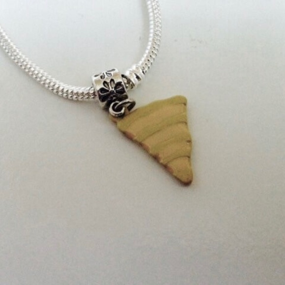 “PIZZA” Dangling Charm Bead For European Style Charm Bracelets - Picture 2 of 3